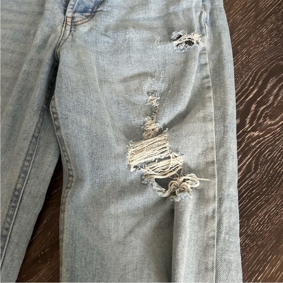 Wild Fable Size 00 Distressed Light Blue Women's Jeans - Picture 5 of 5